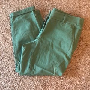 Ann Taylor LOFT green chinos 10P